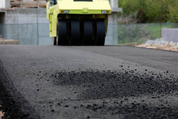 Best Driveway Paving Contractor  in Moscow, ID